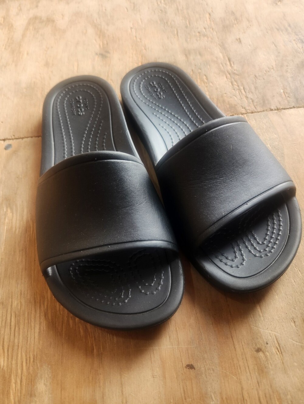 Crocs Kadee Slide Sandals Size 8 - Picture 2 of 7